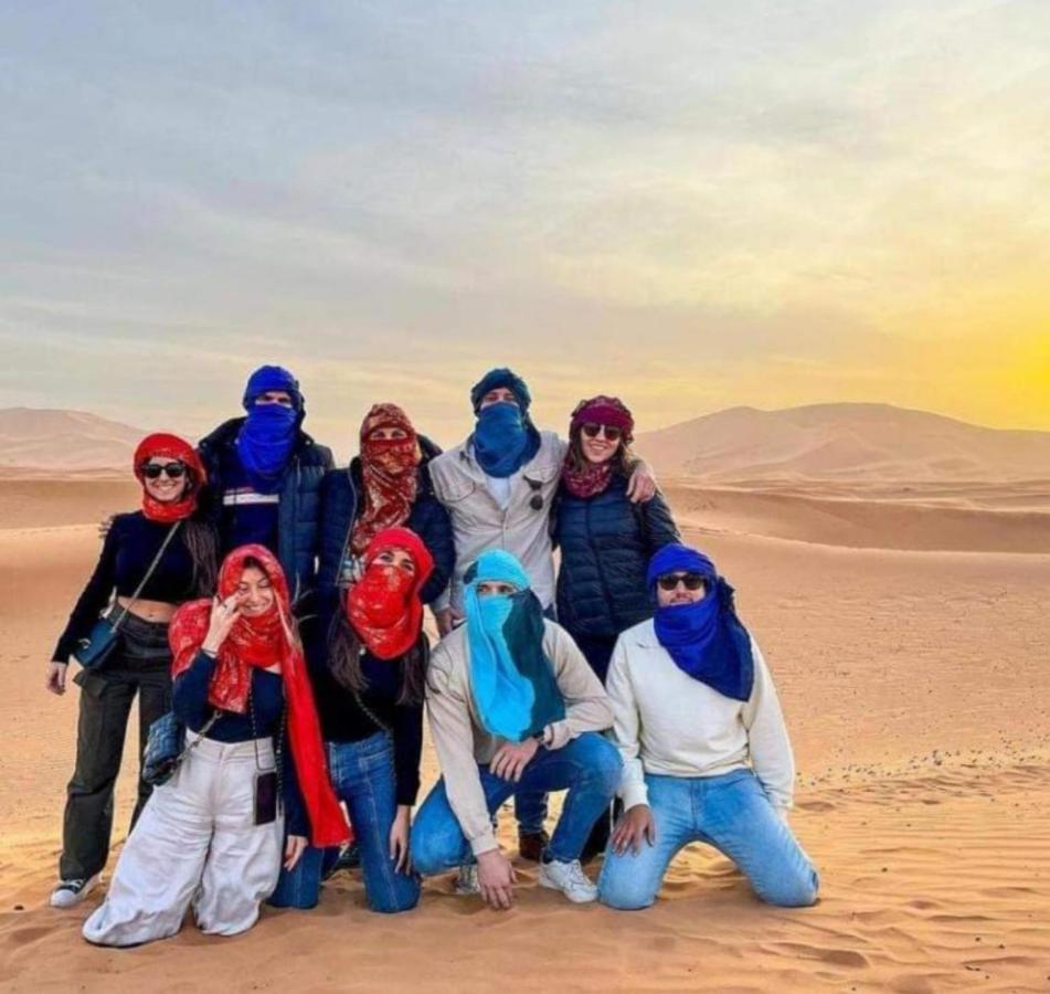 Holiday Desert Camp メルズーガ エクステリア 写真